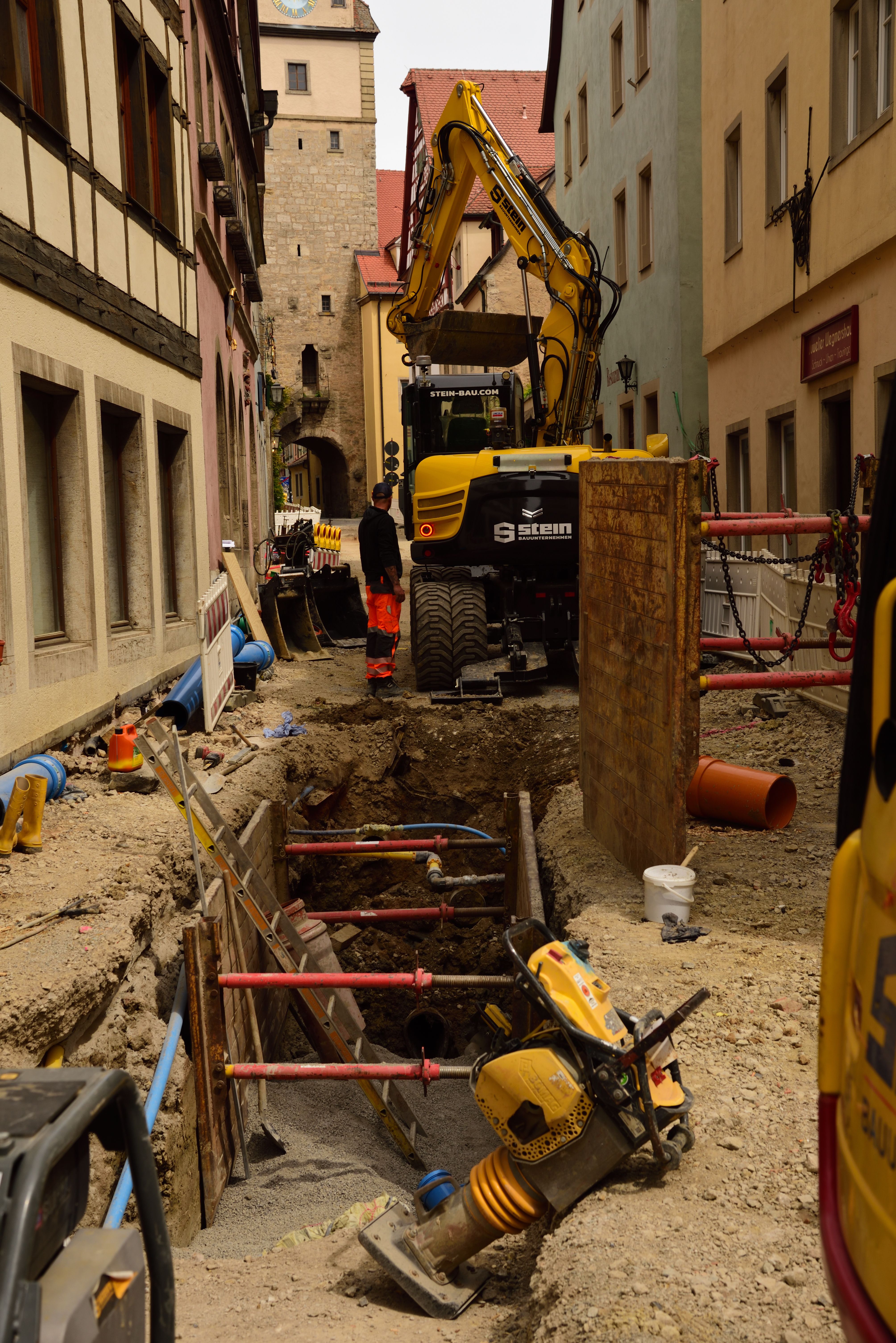 Construction excavation work